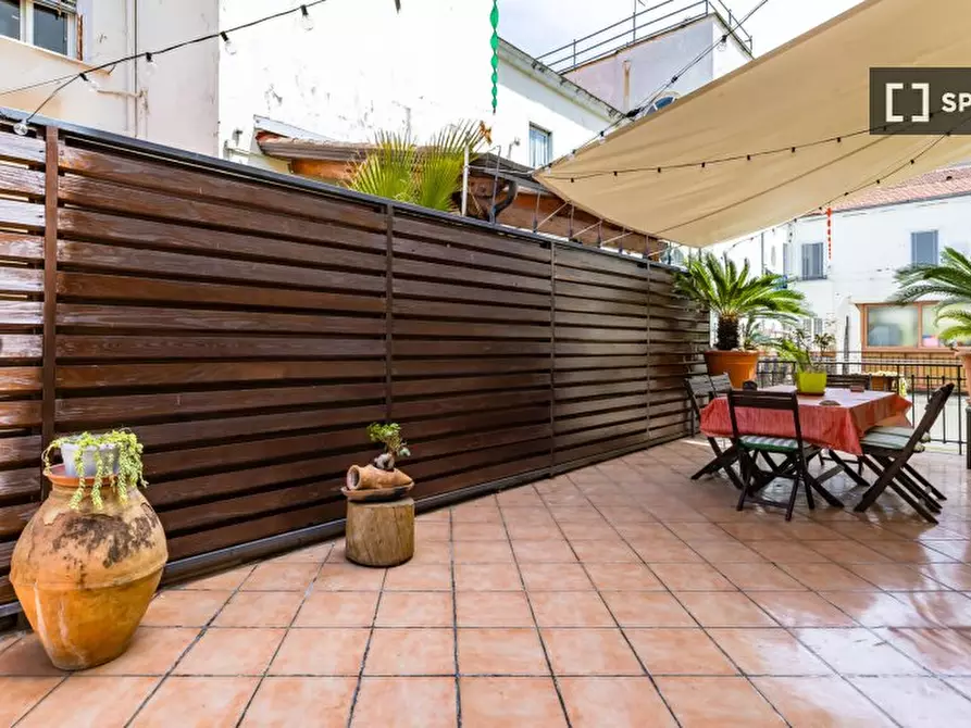 Immagine 5 di Appartamento in affitto  in Piazza Giuseppe Garibaldi a Napoli
