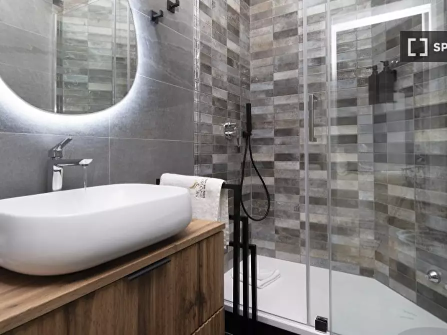 Immagine 6 di Appartamento in affitto  in Via del Falco a Roma