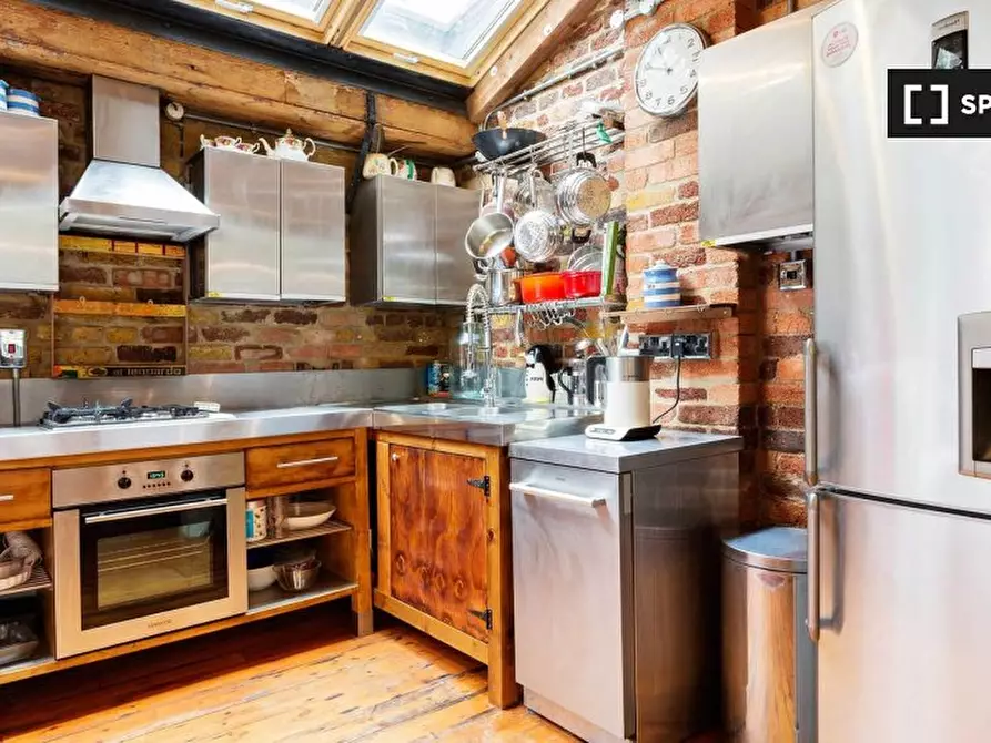 Immagine 5 di Appartamento in affitto  in Teesdale Street a Poplar