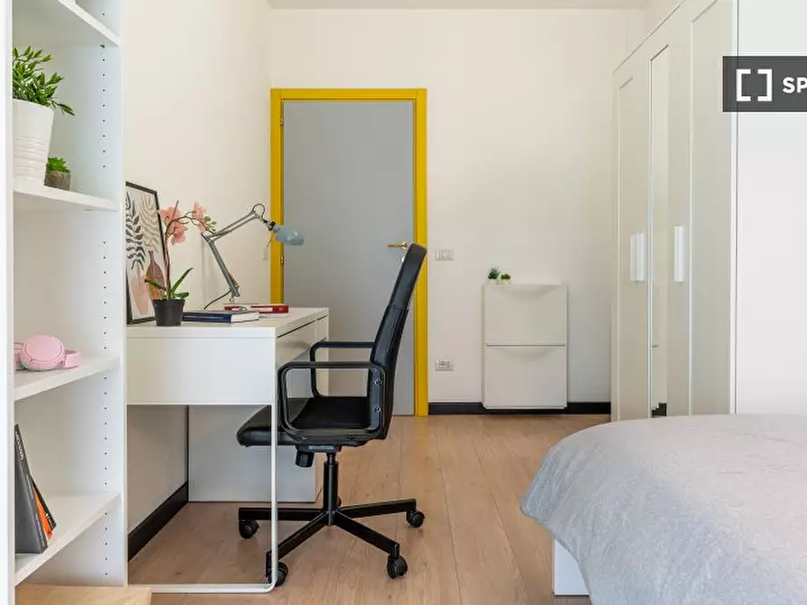 Immagine 5 di Camera condivisa in affitto  in Via del Brennero a Trento