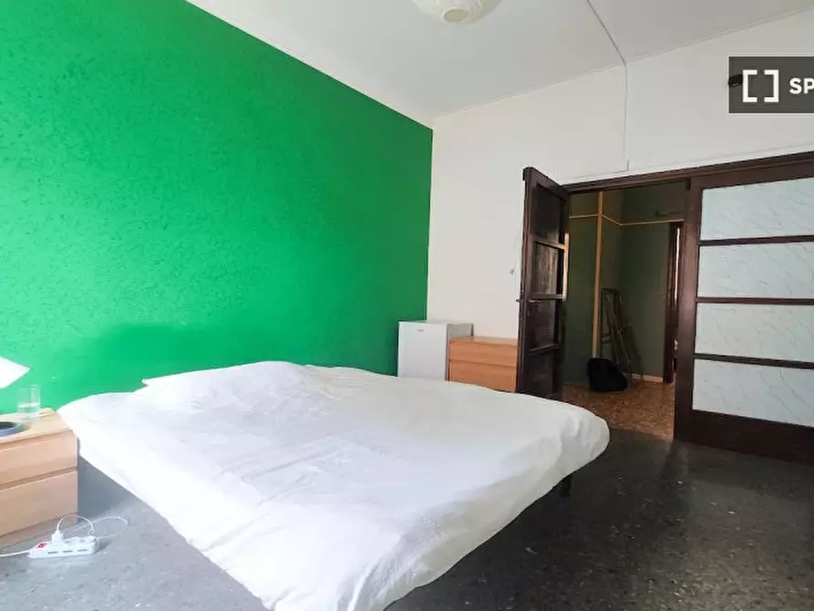 Immagine 2 di Camera condivisa in affitto  in Via Oreste Tommasini, 00162 Roma RM, Italy a Roma