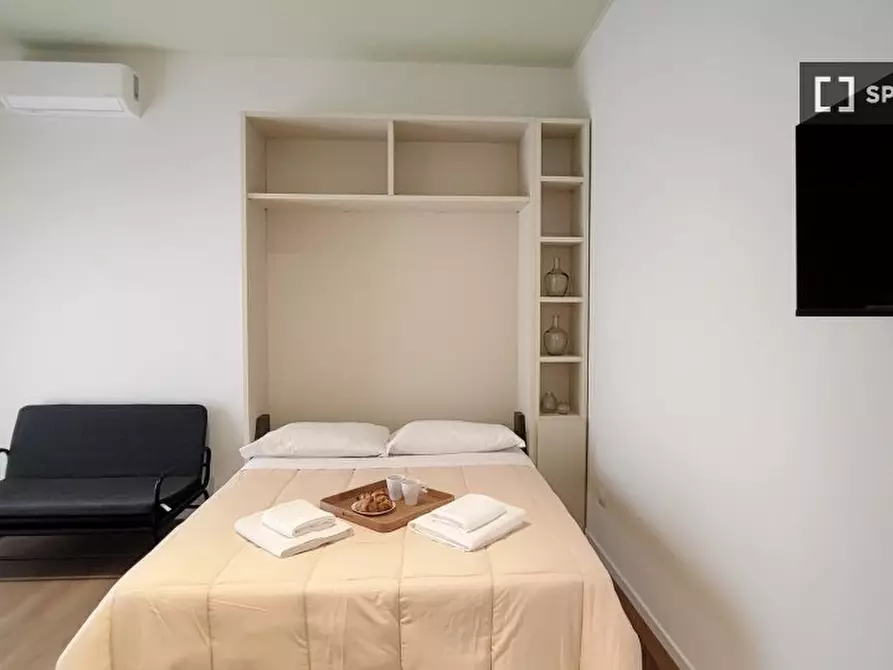 Immagine 1 di Ufficio in affitto  in Via Monte S. Genesio a Milano