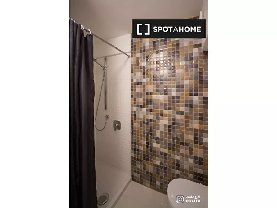 Immagine 15 di Ufficio in affitto  in Via Gaetano de Castillia a Milano