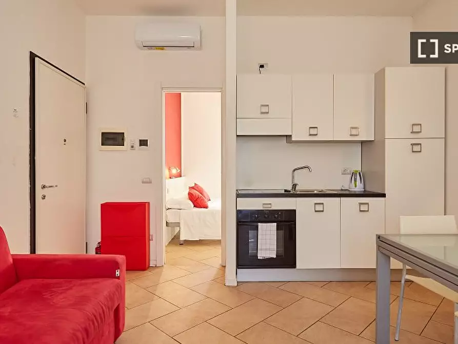 Immagine 9 di Appartamento in affitto  in Via Broglio a Milano