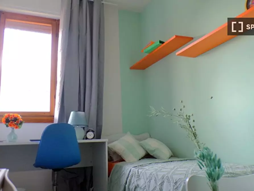 Immagine 4 di Camera condivisa in affitto  in Rodolfo Mondolfo a Bologna