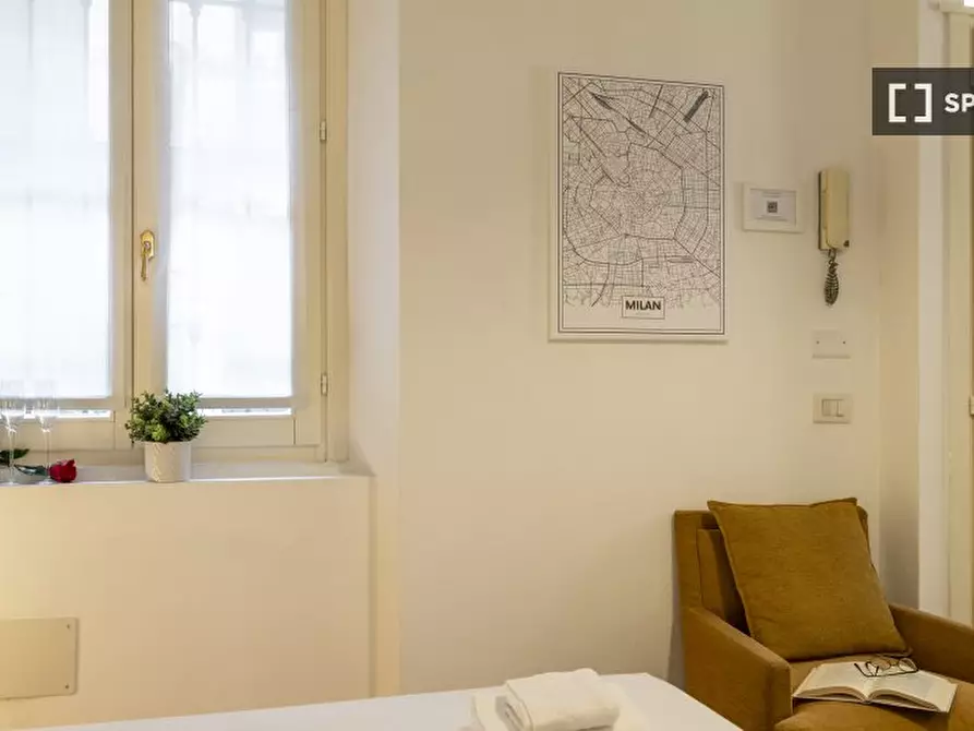 Immagine 8 di Ufficio in affitto  in Via Alessandria a Milano