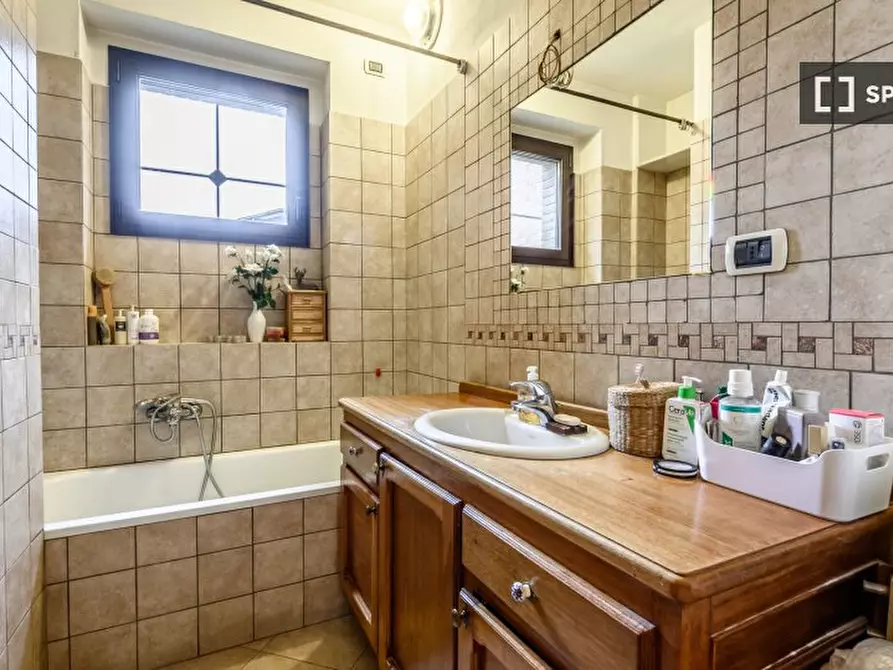 Immagine 3 di Ufficio in affitto  in Via Remo la Valle a Milano