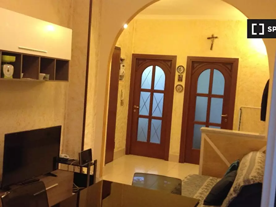 Immagine 2 di Camera condivisa in affitto  in Via Paolo Braccini a Torino