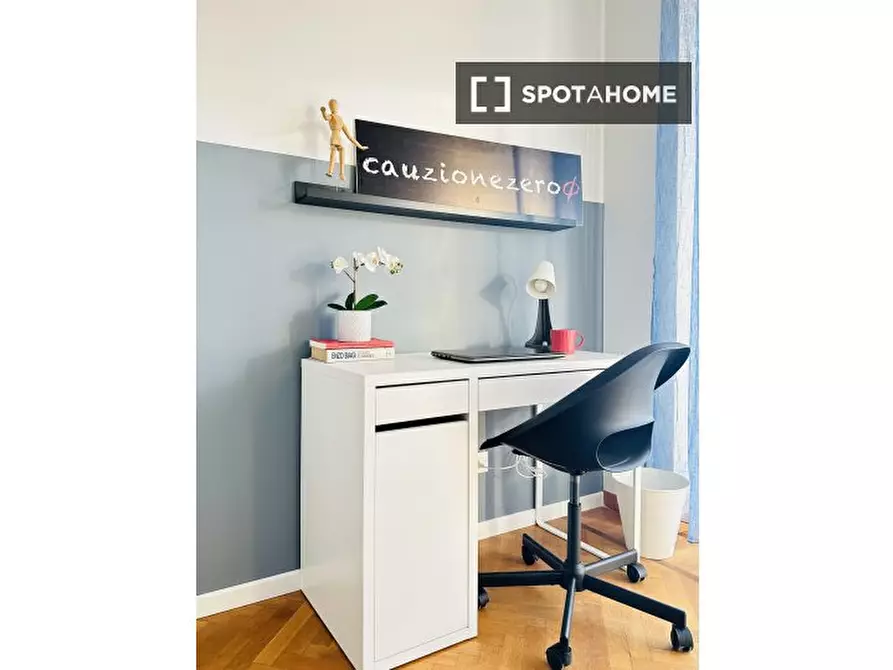 Immagine 5 di Camera condivisa in affitto  in Piazza Nizza n. a Torino