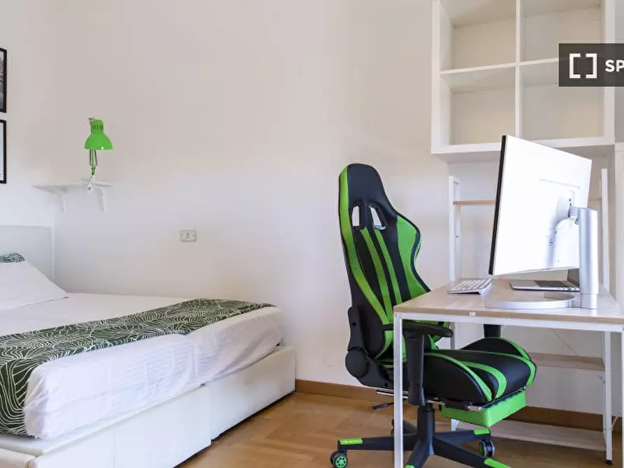 Immagine 6 di Camera condivisa in affitto  in Via Vettabbia a Milano