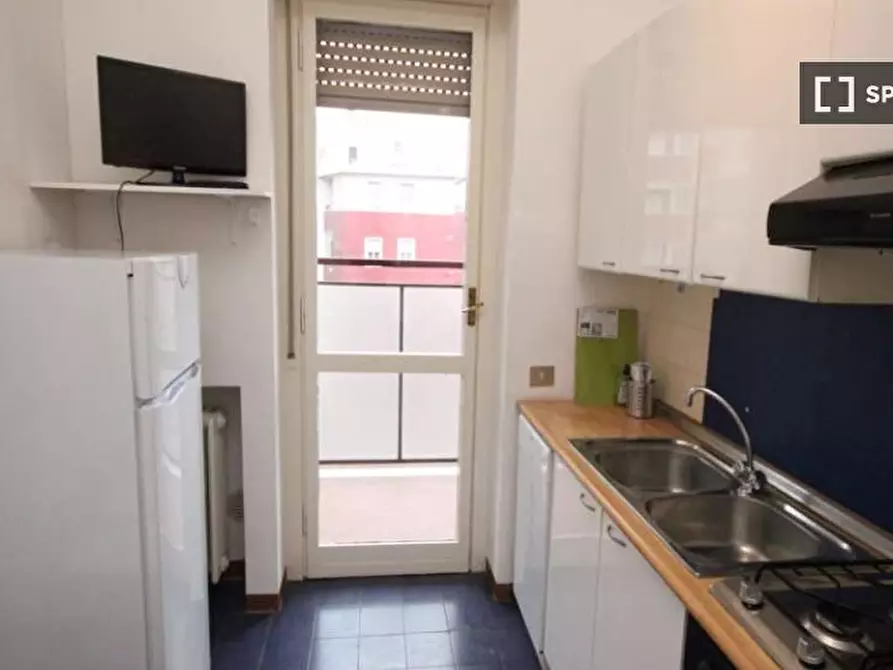 Immagine 17 di Camera condivisa in affitto  in Viale Sabotino a Milano