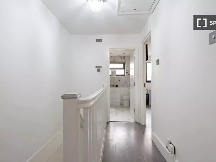 Immagine 9 di Appartamento in affitto  in Radnor Rd a Camberwell