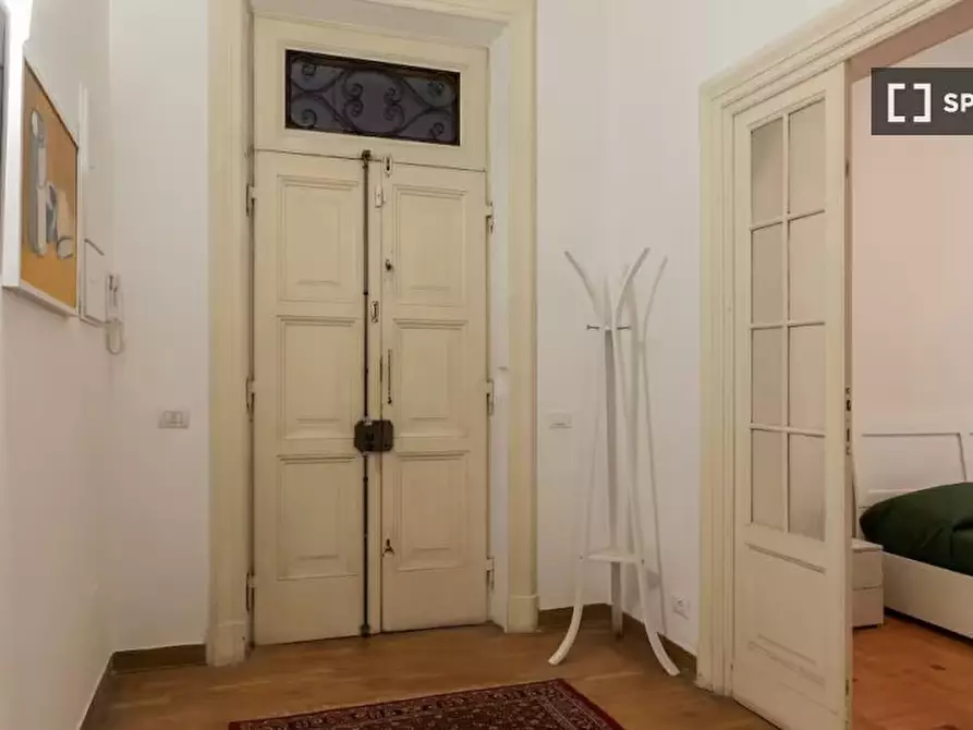 Immagine 12 di Appartamento in affitto  in Lungotevere delle Navi a Roma