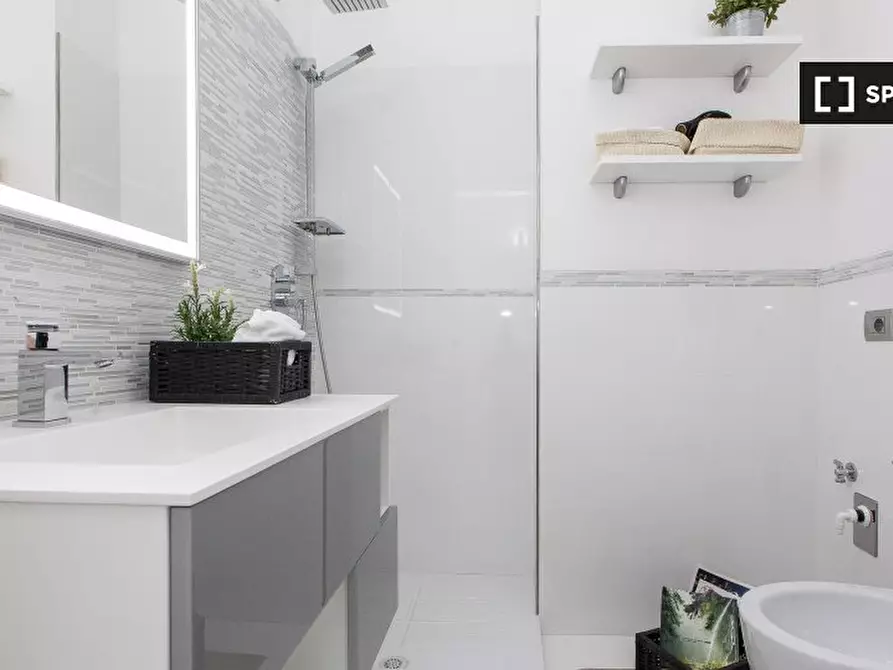 Immagine 18 di Appartamento in affitto  in Via Cesare Battisti, 00187 Roma RM, Italy a Roma