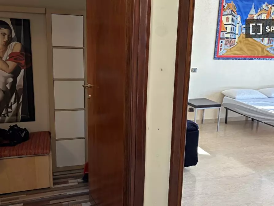 Immagine 5 di Camera condivisa in affitto  in Via Ugo Pesci a Roma