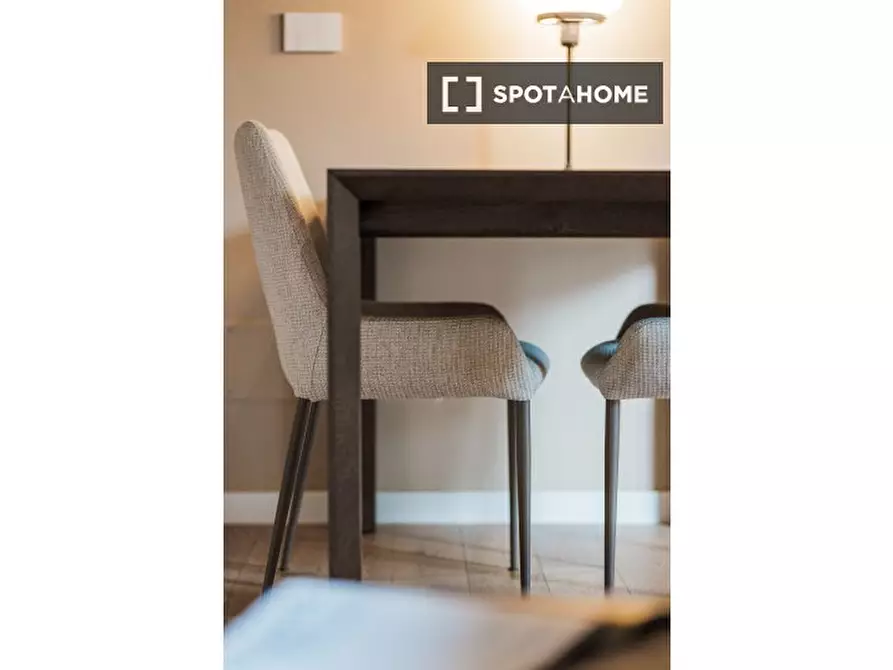 Immagine 5 di Appartamento in affitto  in Via Bonaventura Zumbini a Milano