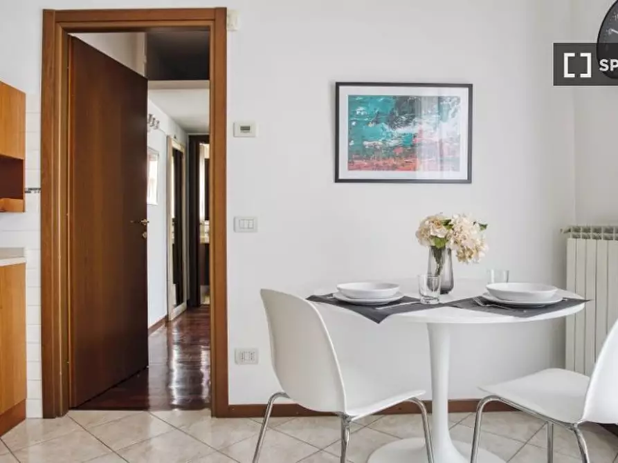 Immagine 9 di Camera condivisa in affitto  in Viale Carlo Espinasse a Milano