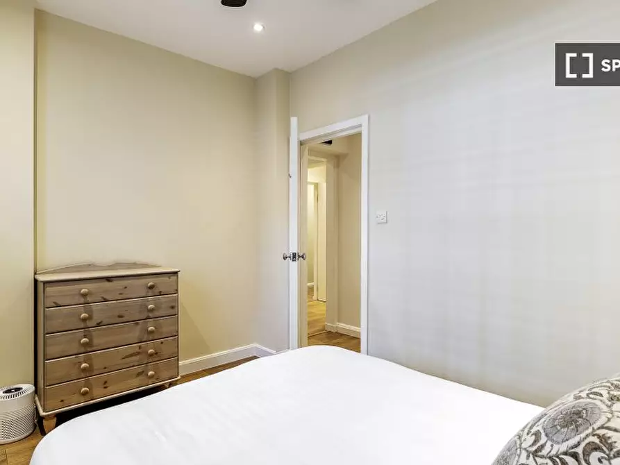 Immagine 17 di Appartamento in affitto  in Redcliffe Garden a Kensington