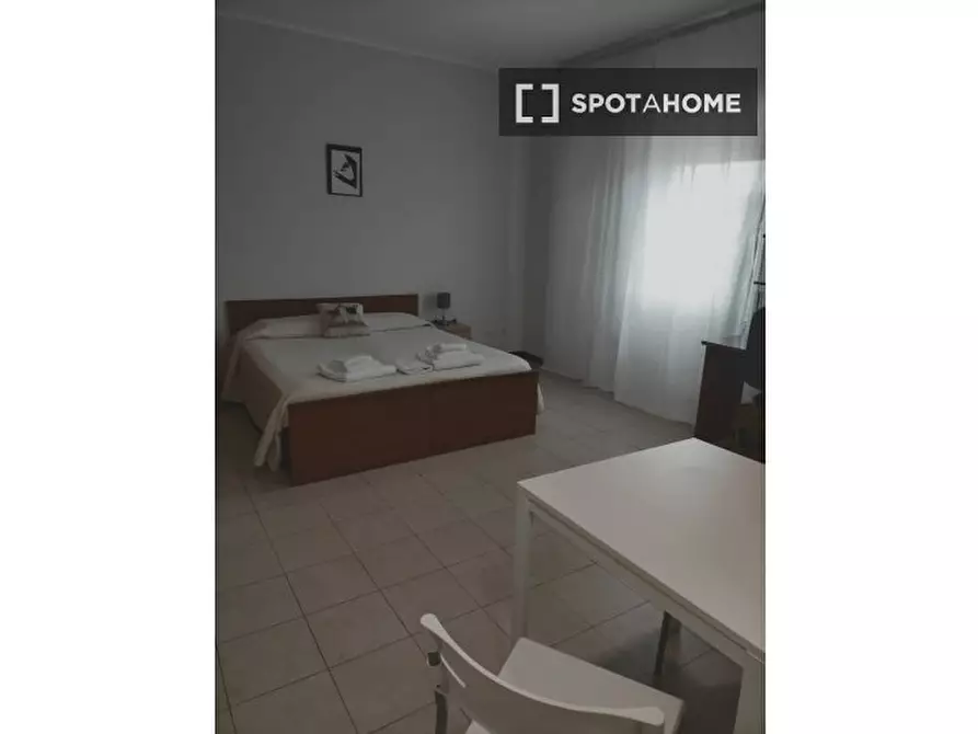 Immagine 4 di Ufficio in affitto  in Via Prenestina a Roma