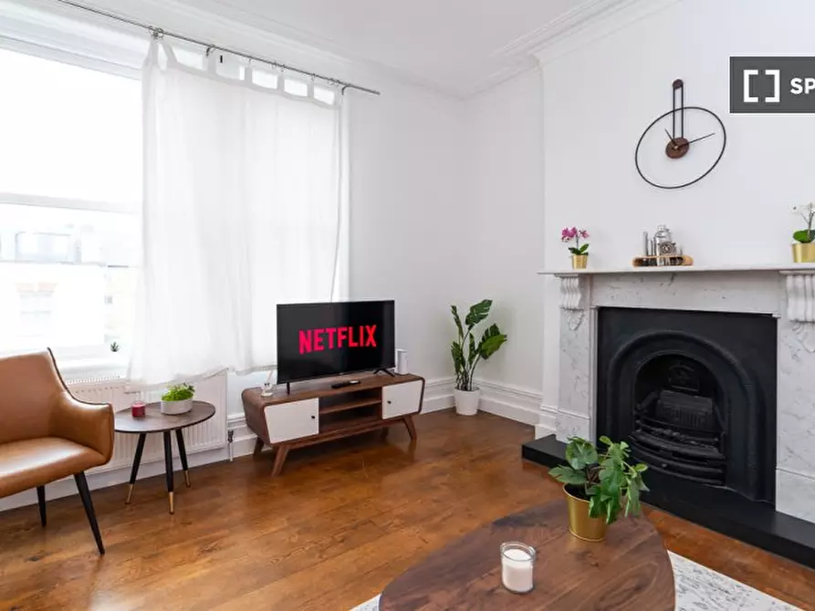 Immagine 3 di Appartamento in affitto  in High Street Mews a Merton