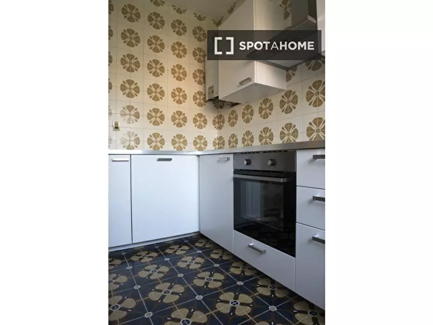 Immagine 5 di Camera condivisa in affitto  in Via Federico Engels a Milano