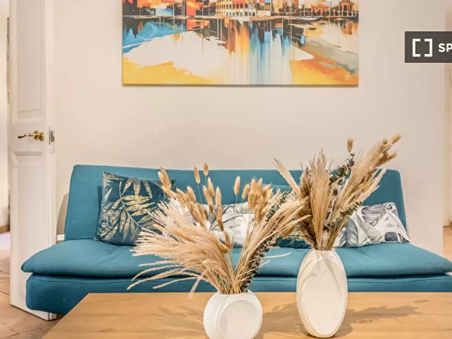 Immagine 5 di Appartamento in affitto  in Via Giulia a Roma