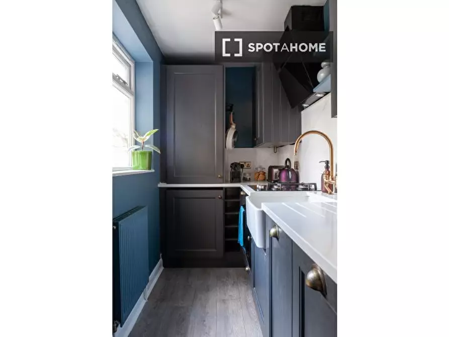 Immagine 15 di Appartamento in affitto  in B Colvestone Cres a Hackney