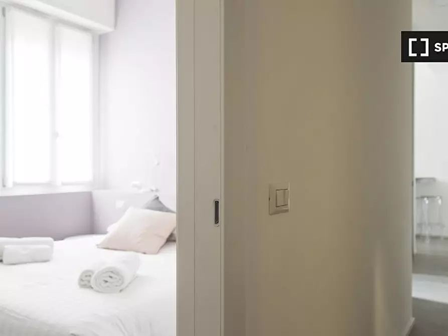 Immagine 13 di Appartamento in affitto  in Via Meravigli a Milano