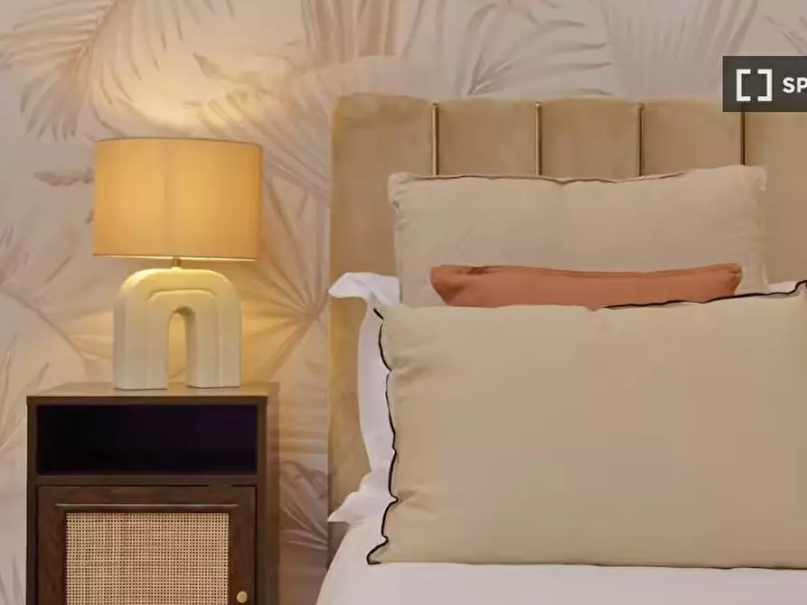 Immagine 18 di Appartamento in affitto  in Via Carlo Cattaneo a Roma