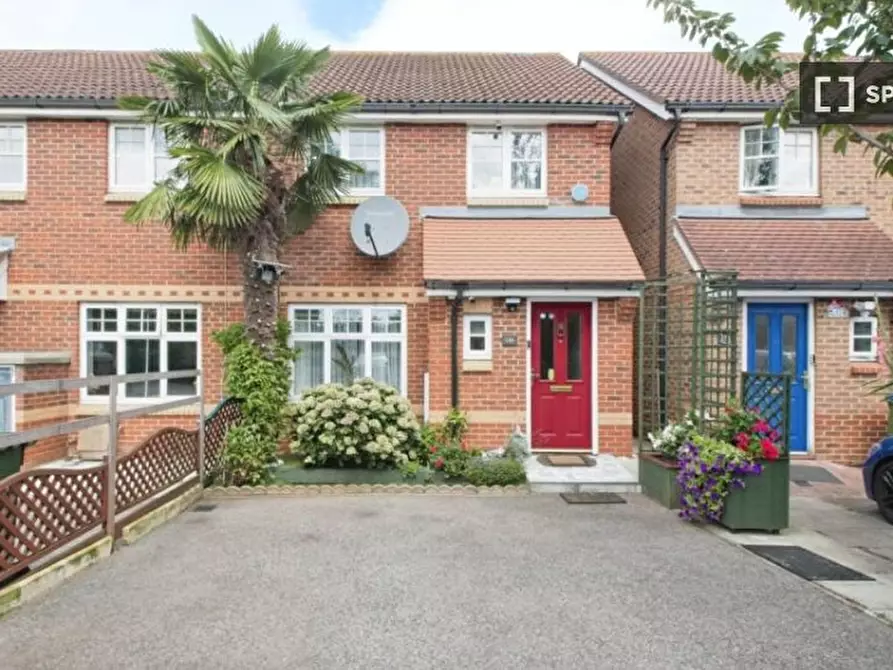 Immagine 1 di Appartamento in affitto  in Greenhaven Dr a Eltham