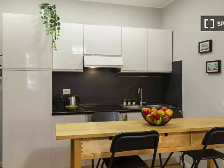 Immagine 12 di Appartamento in affitto  in Via Tavazzano a Milano