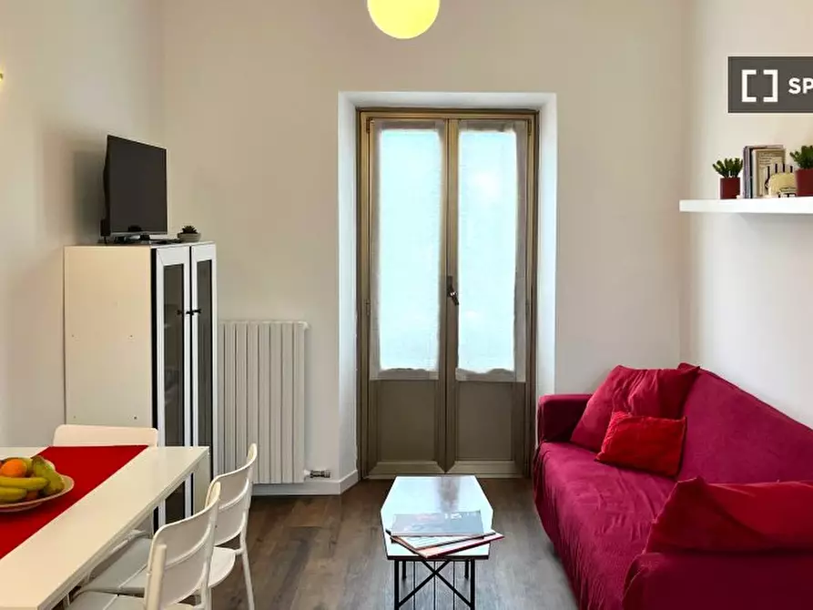 Immagine 1 di Appartamento in affitto  in Via Ascanio Sforza a Milano