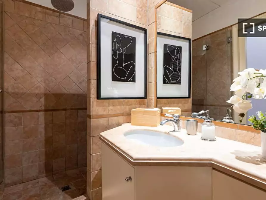 Immagine 11 di Appartamento in affitto  in Via dei Soldati a Roma