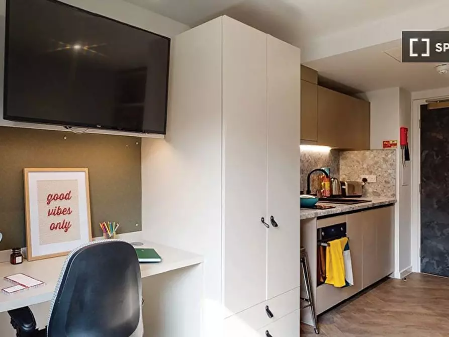 Immagine 2 di Residence in affitto  in A Lambeth Rd a Camberwell