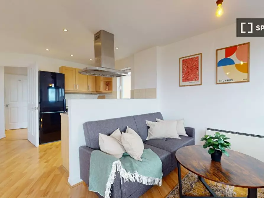 Immagine 13 di Appartamento in affitto  in Cottrill Gardens a Hackney