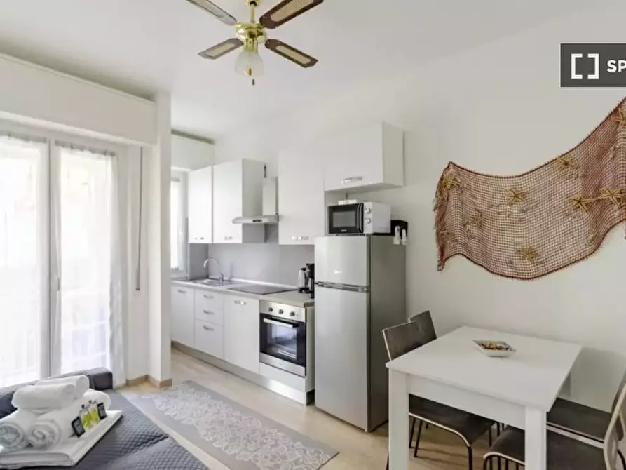 Immagine 1 di Appartamento in affitto  in Via Pietrafraccia a Rapallo