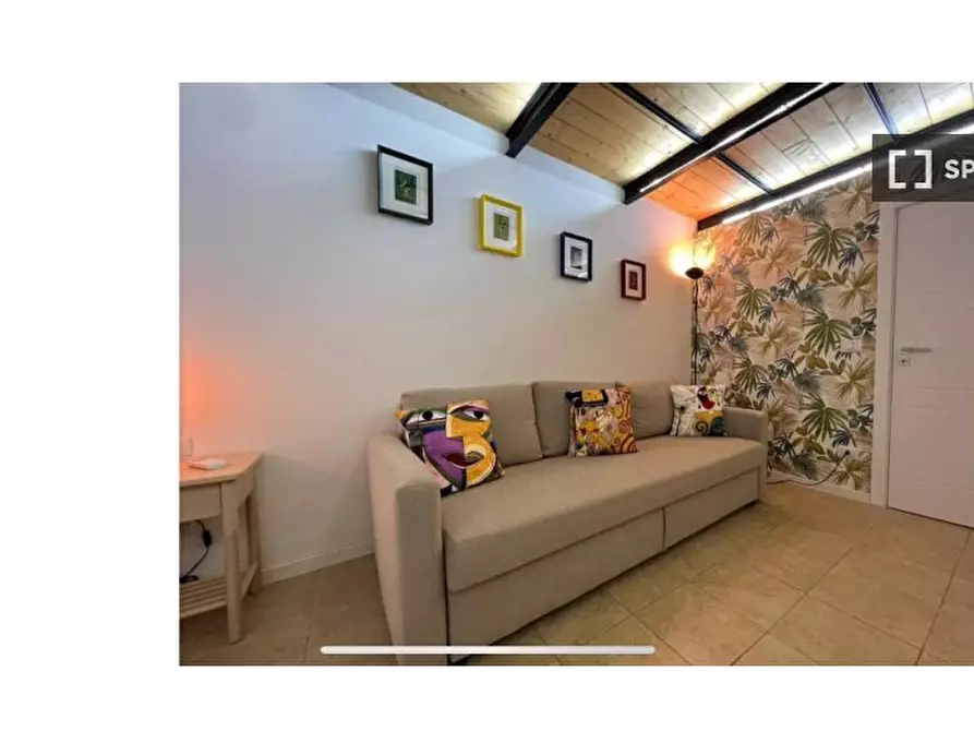 Immagine 6 di Appartamento in affitto  in Via San Biagio Dei Librai a Napoli