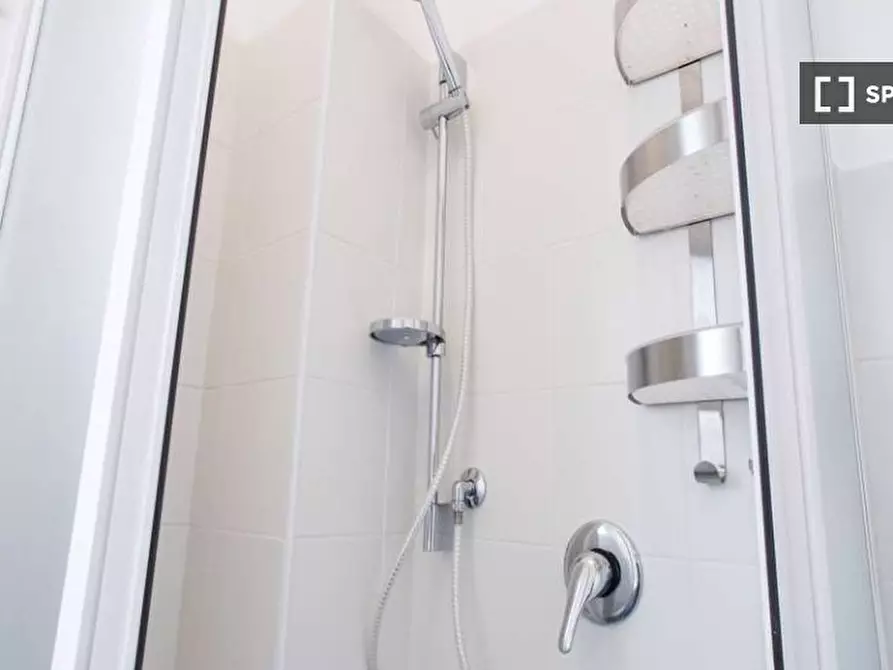 Immagine 17 di Camera condivisa in affitto  in Viale Carlo Espinasse Milan a Milano