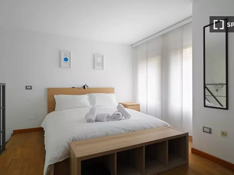 Immagine 16 di Appartamento in affitto  in Via Scaldasole a Milano