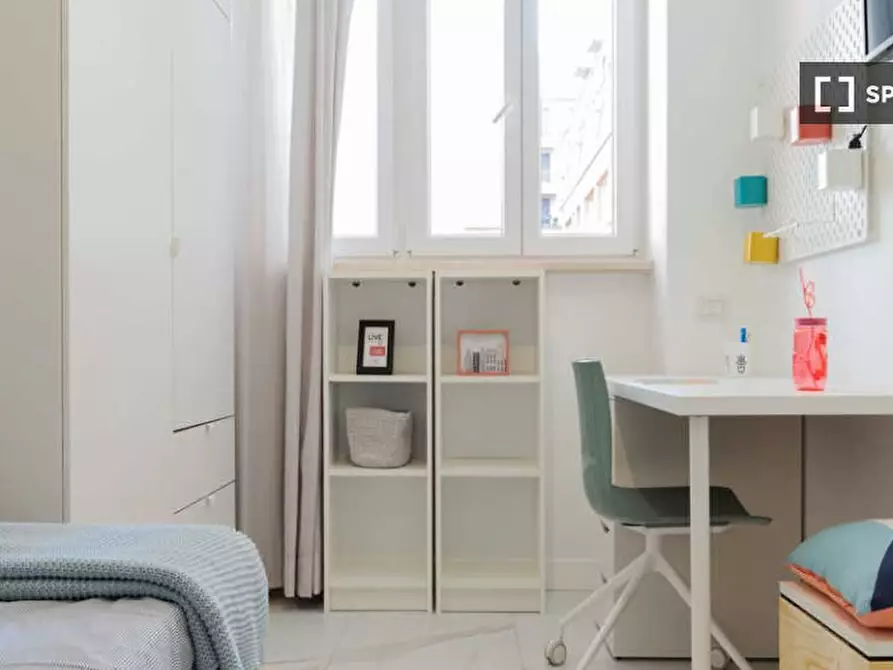 Immagine 2 di Camera condivisa in affitto  in Viale Bligny a Milano