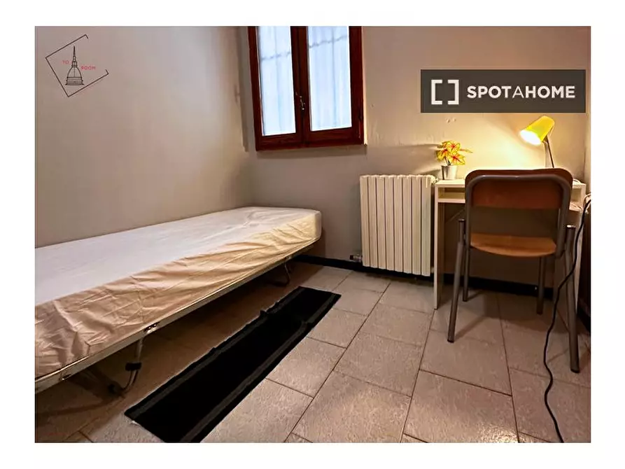 Immagine 3 di Camera condivisa in affitto  in Via Carlo Noè a Torino