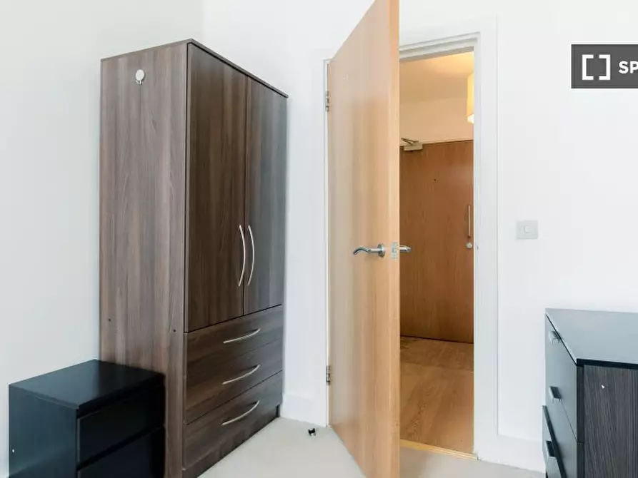 Immagine 13 di Appartamento in affitto  in Apartment a Kensington