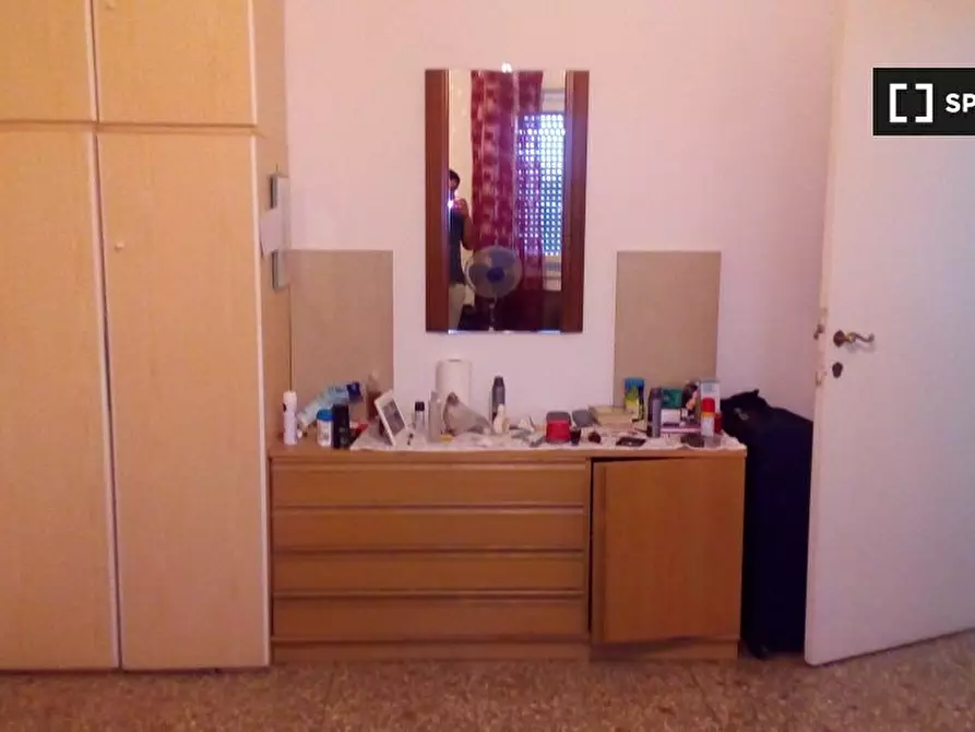 Immagine 4 di Camera condivisa in affitto  in Via Giuseppe Arimondi a Roma