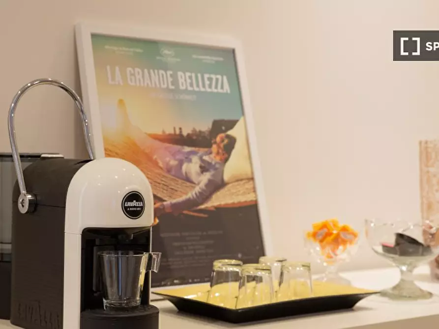 Immagine 13 di Camera condivisa in affitto  in Viale Marco Fulvio Nobiliore, 00175 Roma RM, Italy a Roma