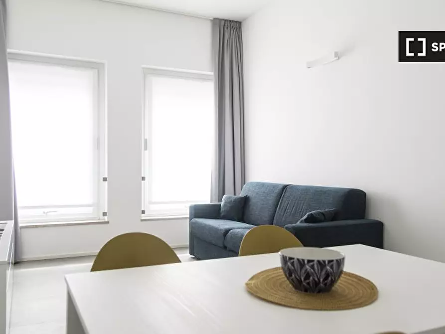 Immagine 3 di Appartamento in affitto  in Via Meravigli a Milano