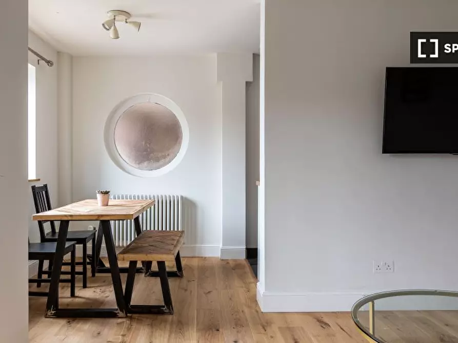 Immagine 8 di Appartamento in affitto  in Maynards Quay a Poplar