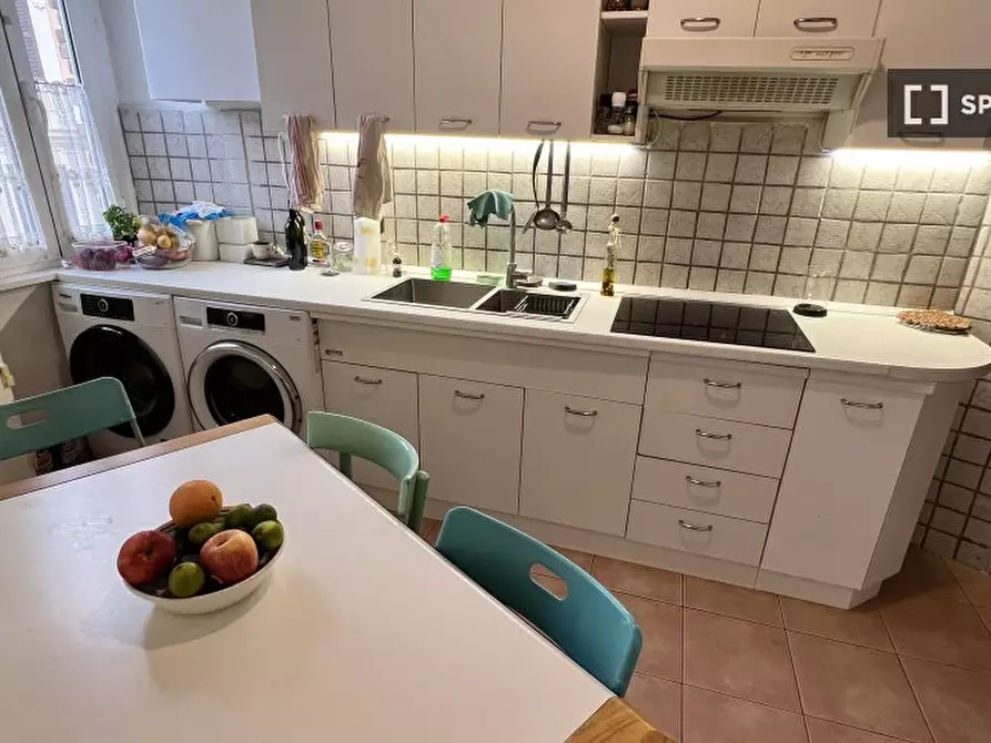 Immagine 3 di Camera condivisa in affitto  in Via Aurelia a Roma