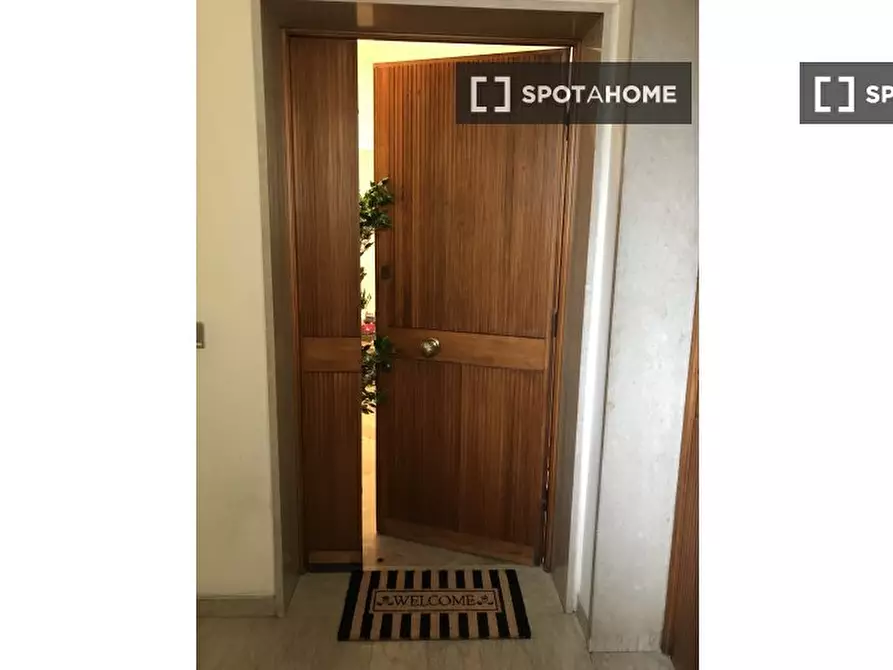 Immagine 12 di Camera condivisa in affitto  in Via Giacomo Carissimi a Firenze