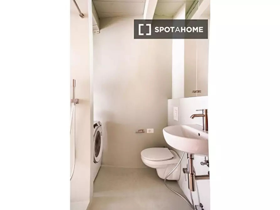 Immagine 17 di Appartamento in affitto  in Via Saldini a Milano