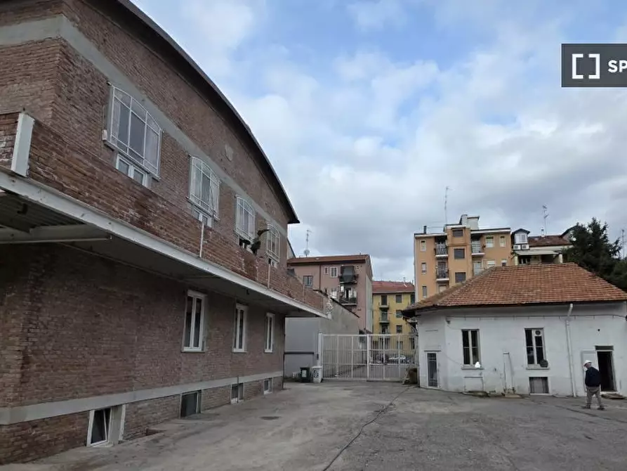 Immagine 12 di Camera condivisa in affitto  in Via Francesco de Sanctis a Milano